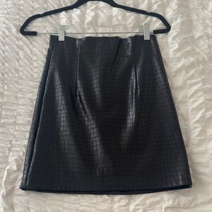 Zara Black Croc-Pattern Mini Skirt